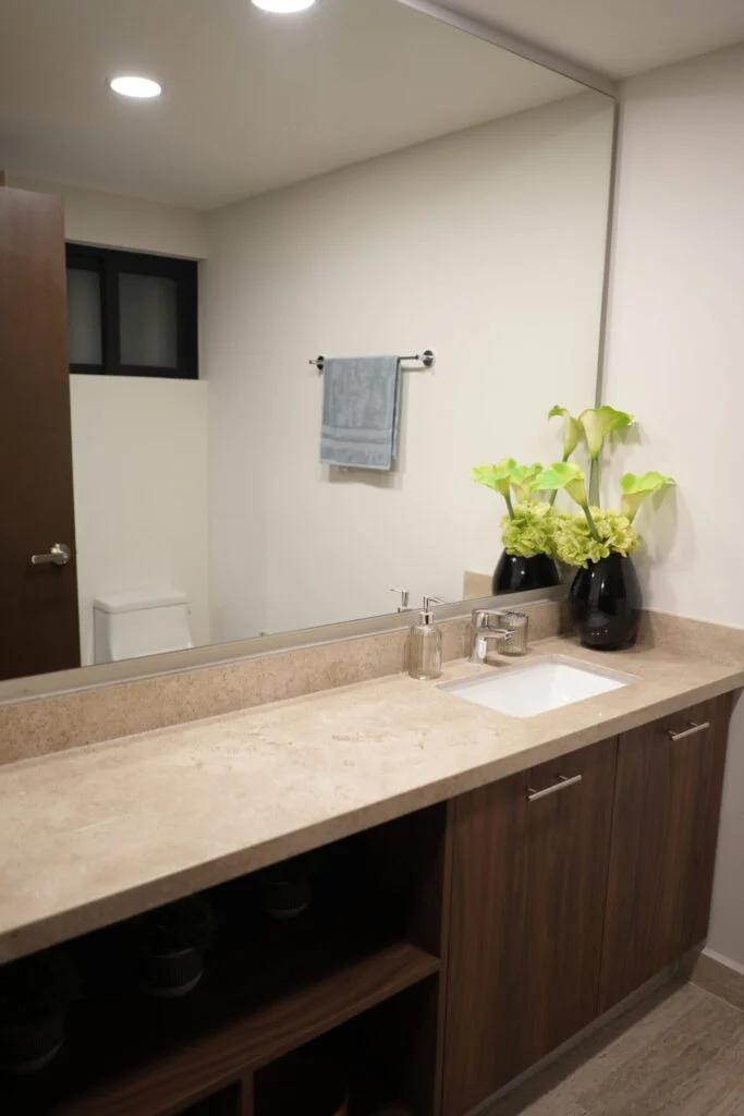 Studio 34 Apartment 010 — image 6 of 6