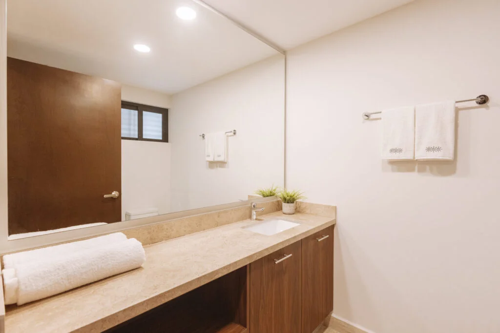 Studio 34 Apartment 006 — image 4 of 4