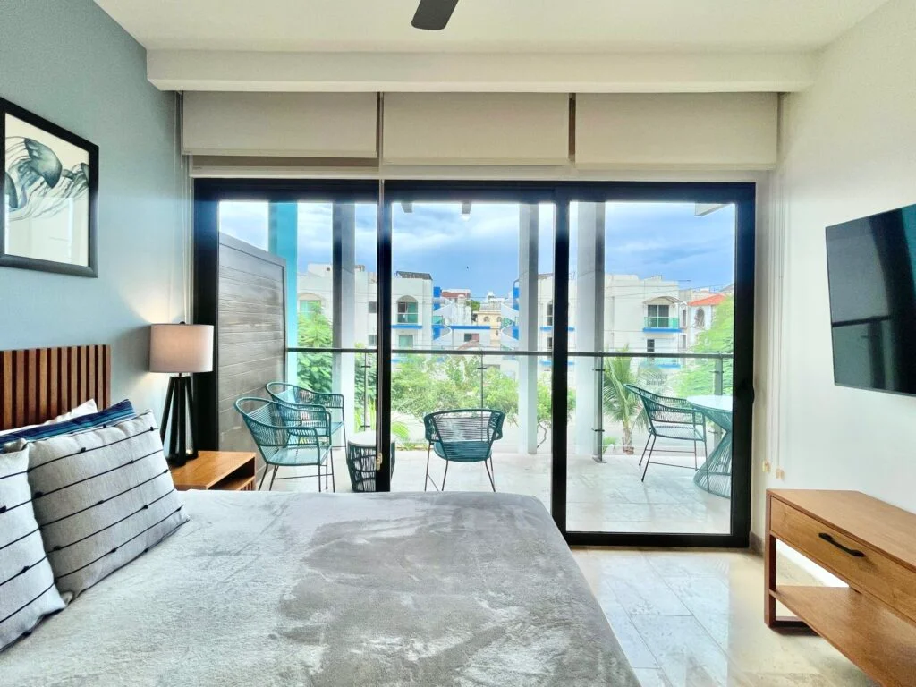 Serenada 106 — image 5 of 7