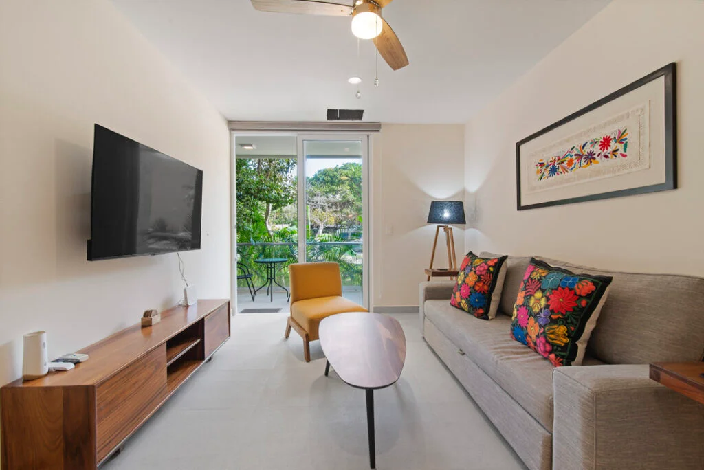 Santamar D-104 — image 4 of 19