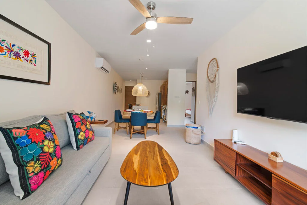 Santamar D-104 — image 6 of 19