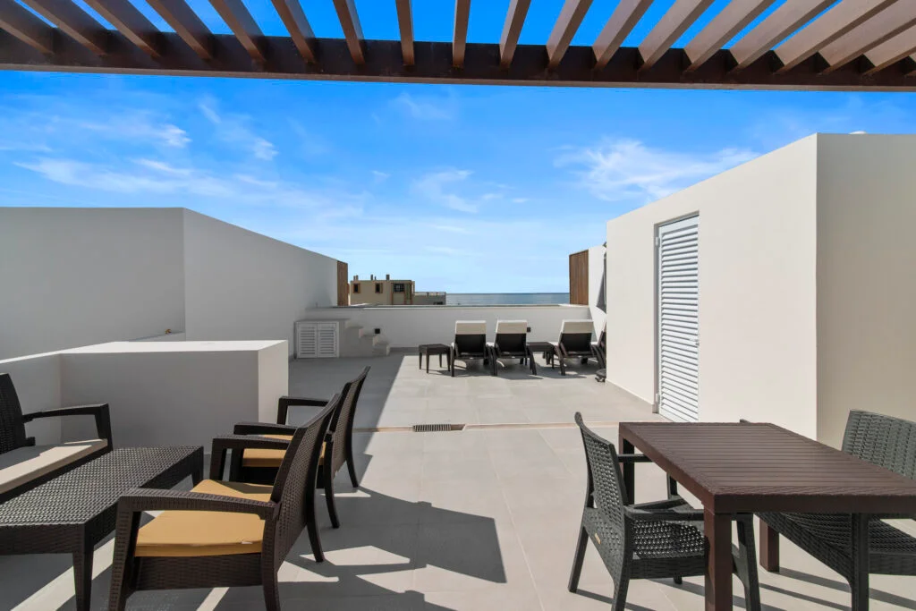 Santamar F-105 — image 14 of 28