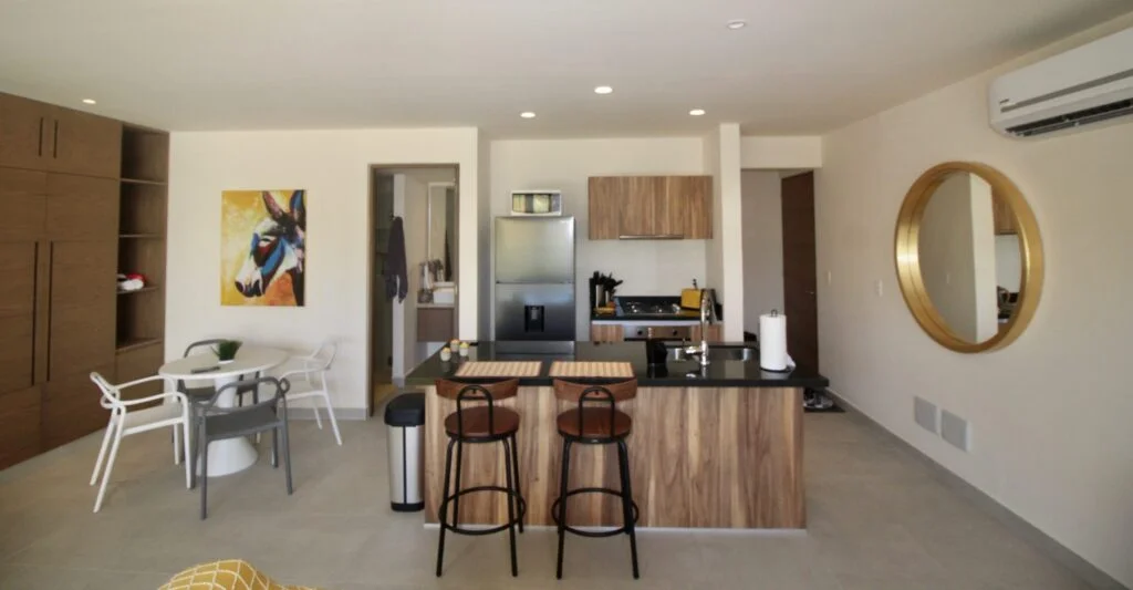 Santamar D-202 — image 3 of 12