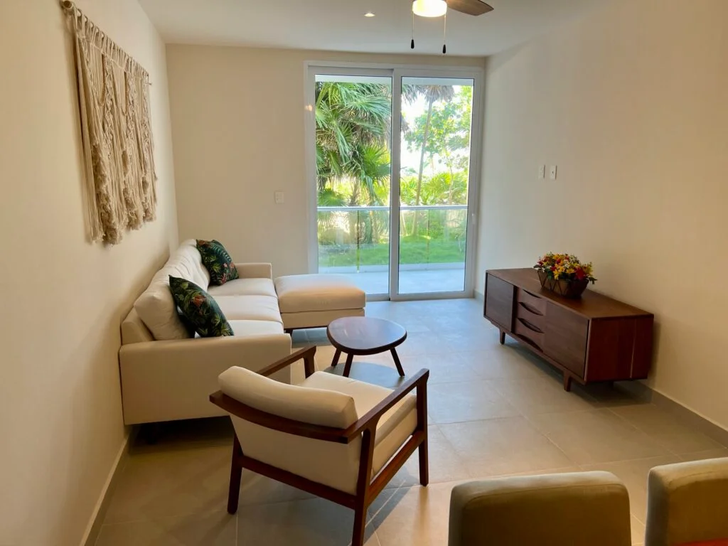 Santamar B-102 — image 2 of 21