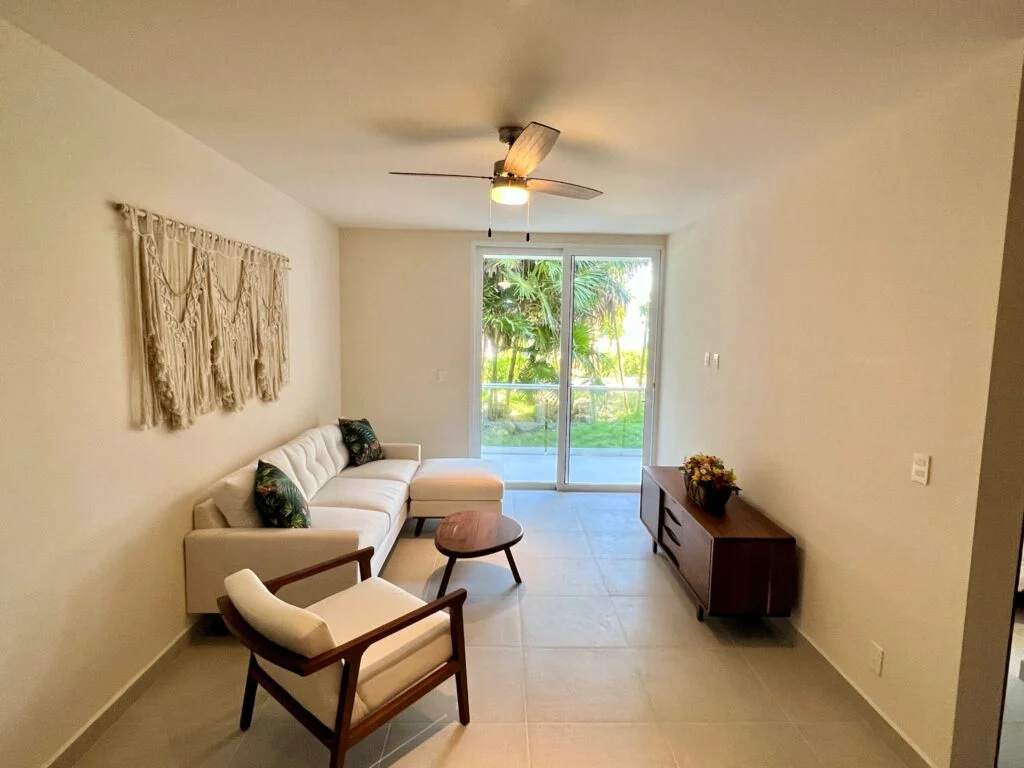 Santamar B-102 — image 12 of 21