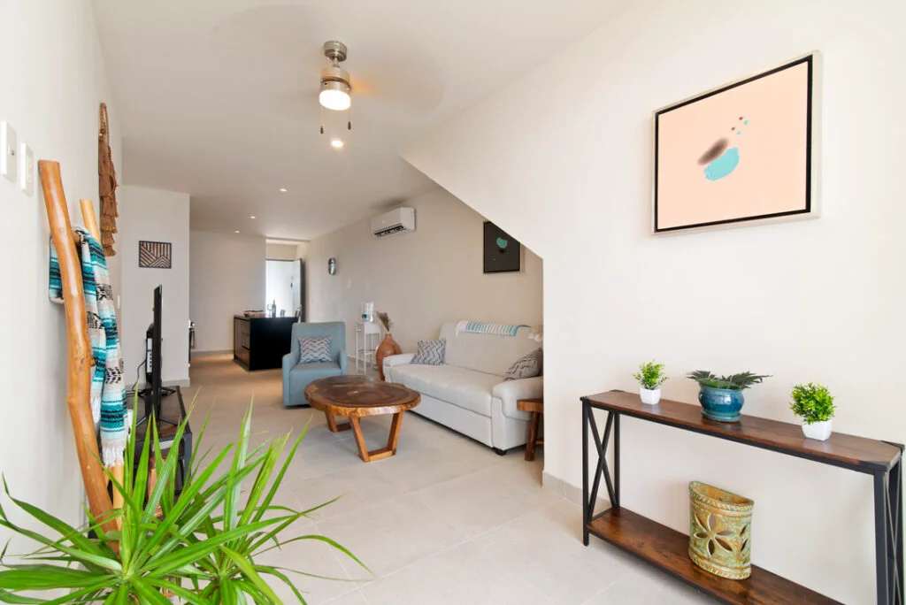 Santamar C-301 — image 8 of 24