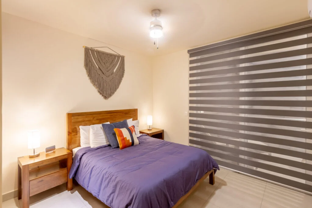 Santamar F-203 — image 7 of 23