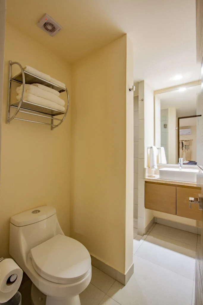 Santamar F-203 — image 11 of 23