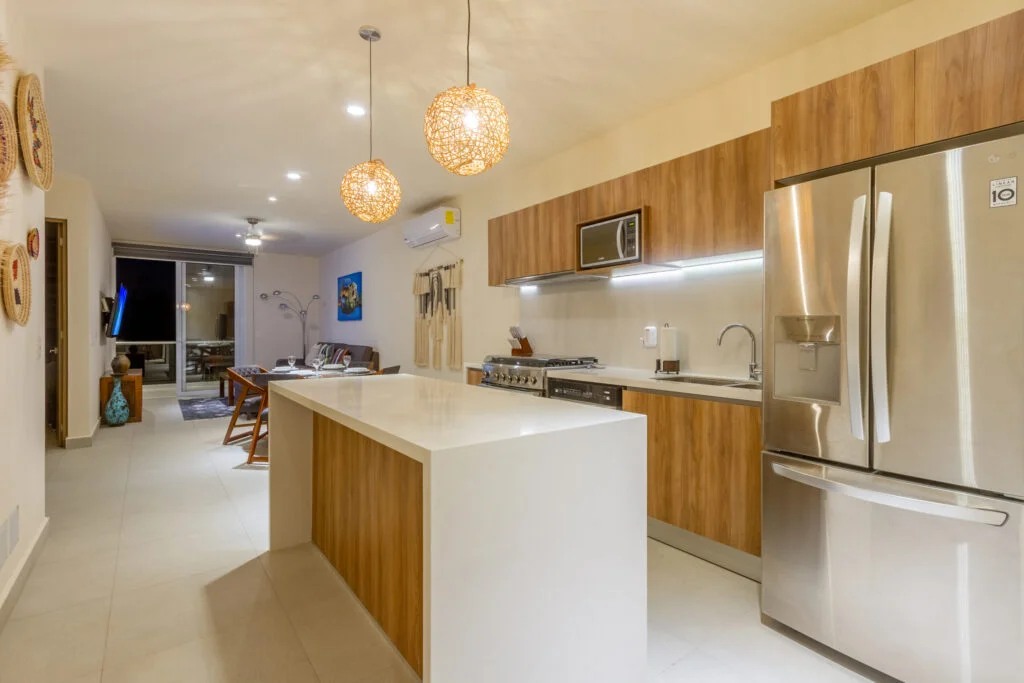 Santamar F-203 — image 3 of 23