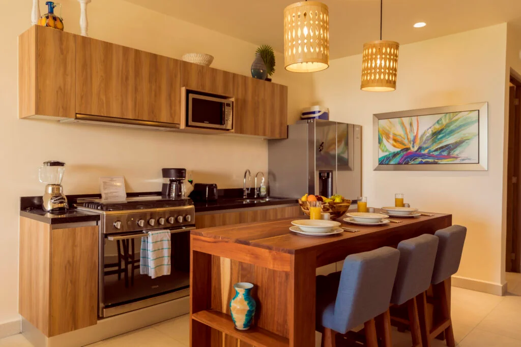 Santamar F-302 — image 14 of 15