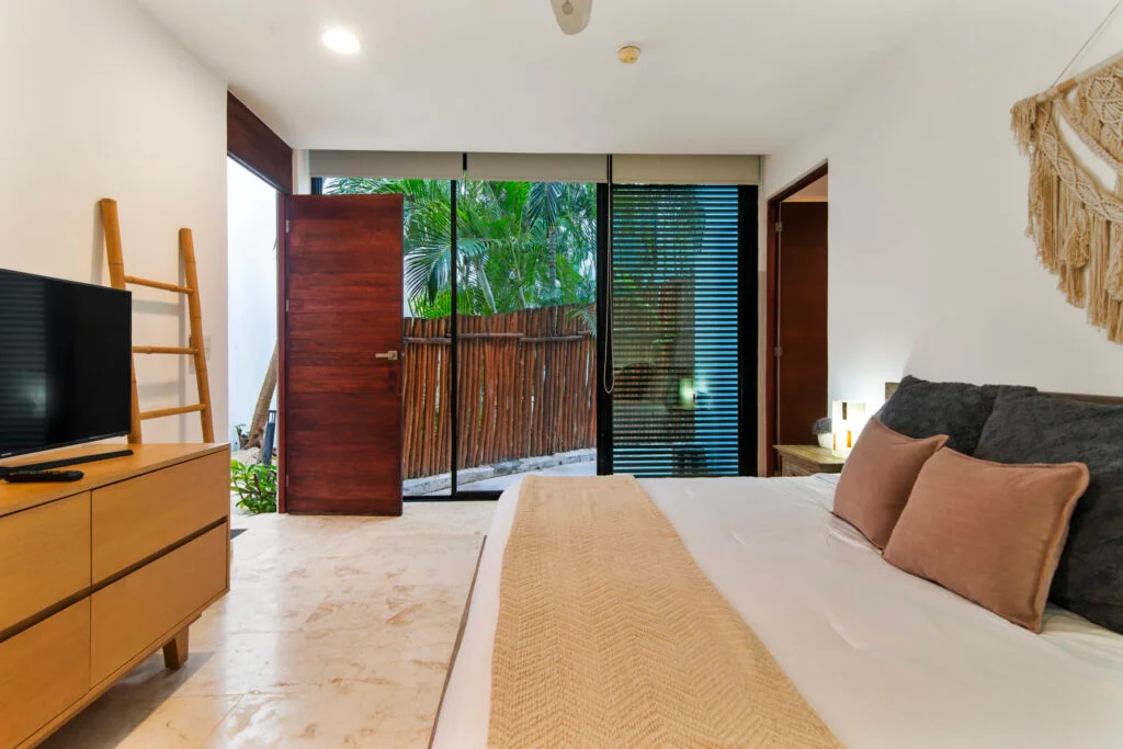 Anah Tulum A2 — image 14 of 18