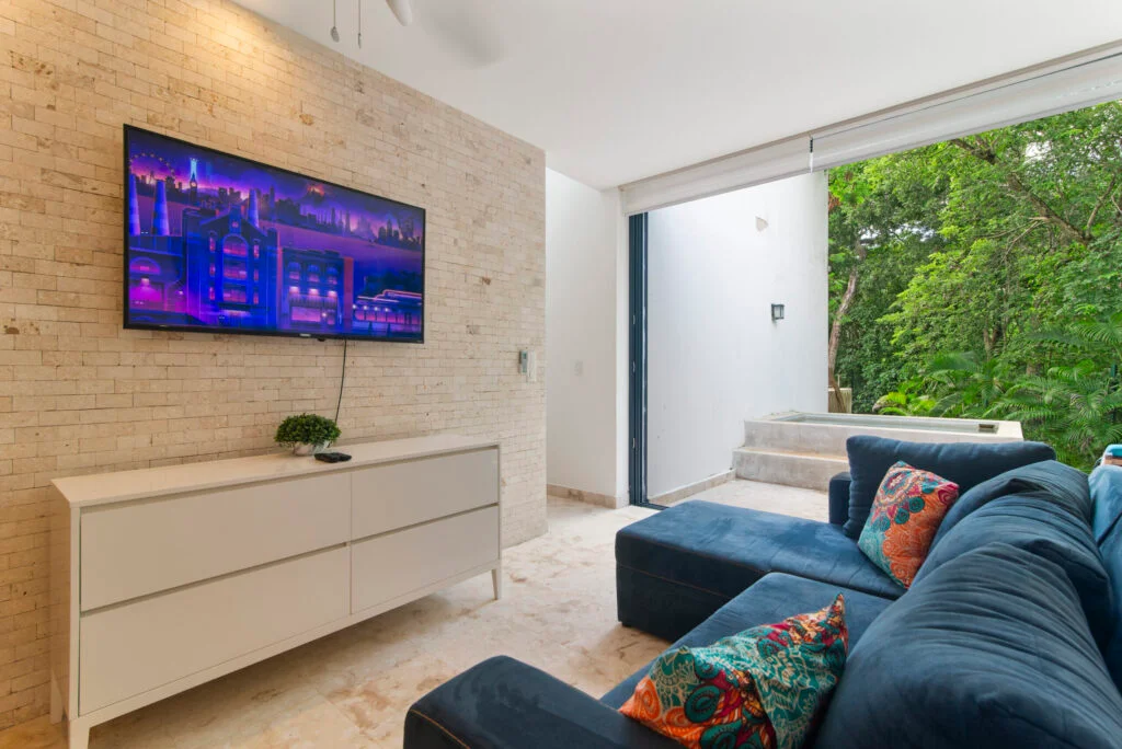 Anah Tulum A2 — image 17 of 18
