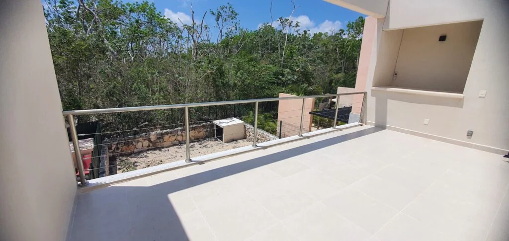 EDENA 62 — image 10 of 10