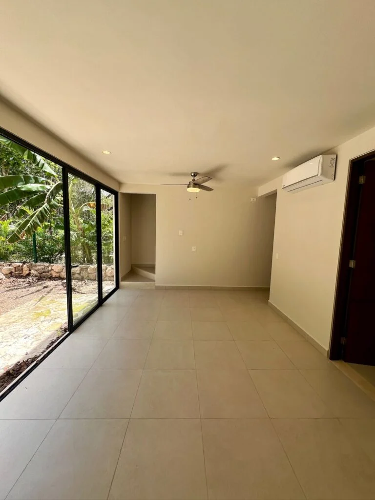 Edena 49 — image 3 of 17
