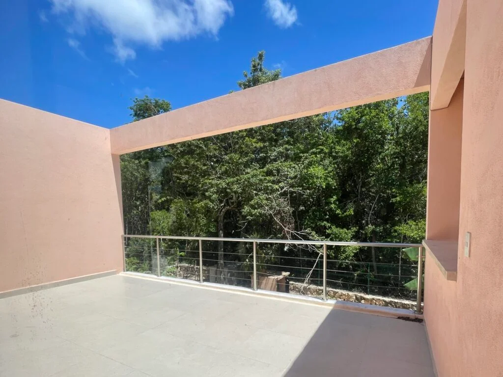 Edena 49 — image 6 of 17