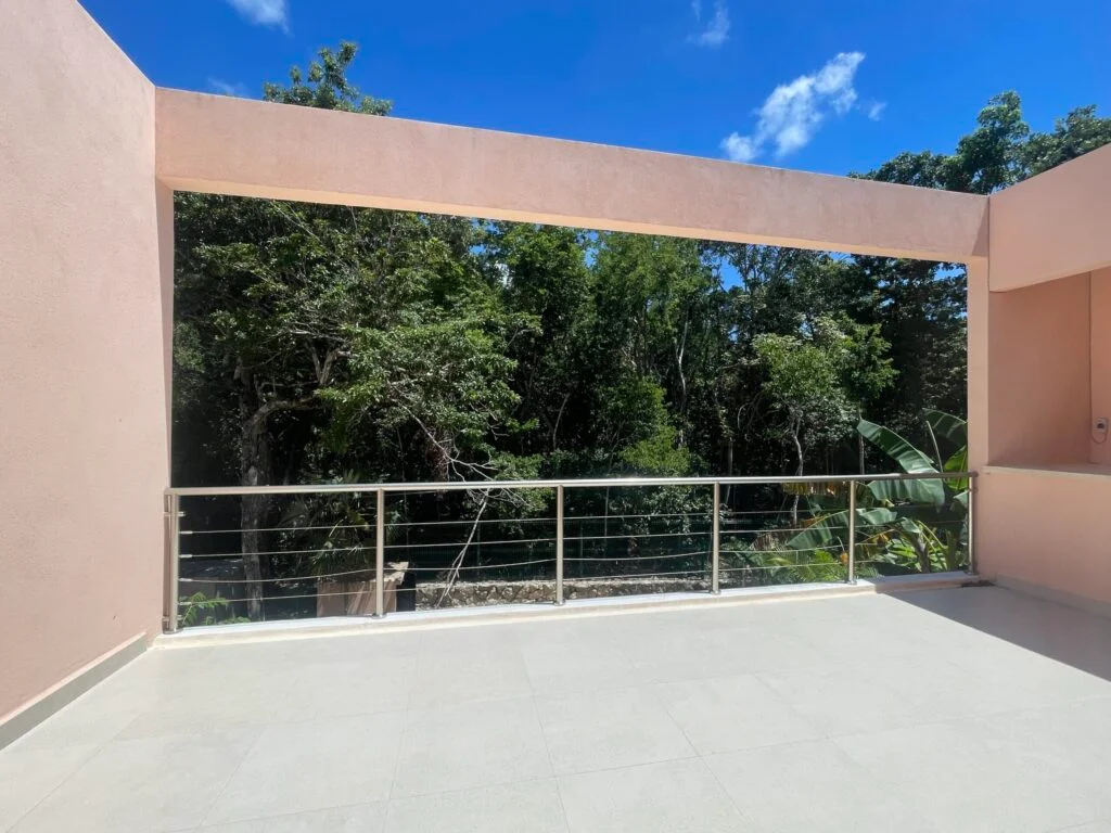 Edena 49 — image 11 of 17